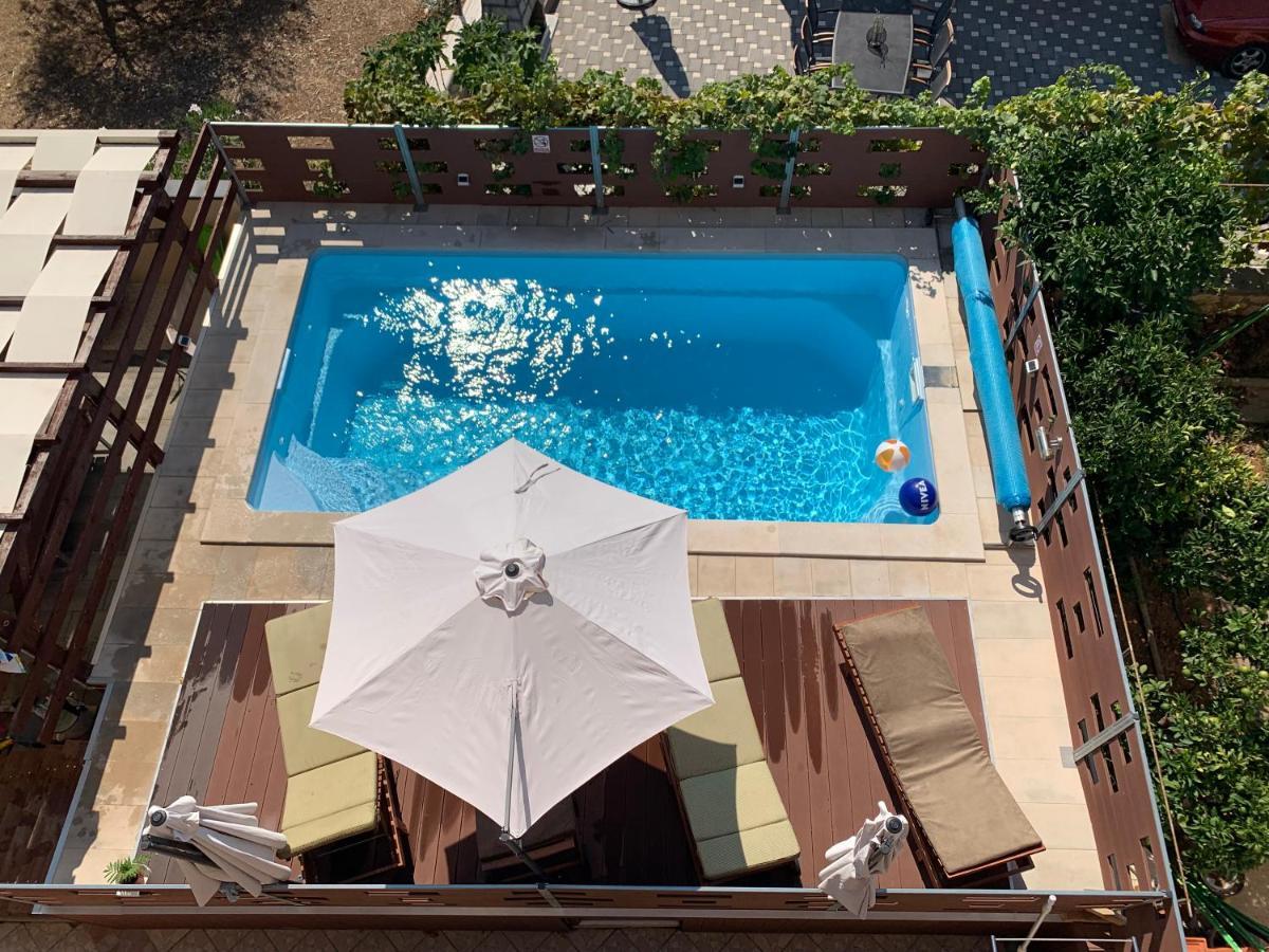 Apartmani Mia Трогир Екстериор снимка